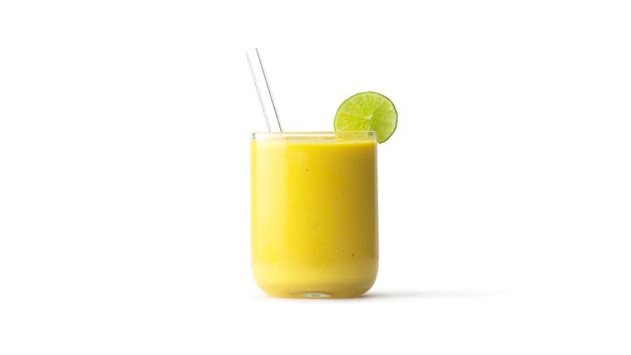 Suco Levantador (Morango, limão, cenoura e couve).
